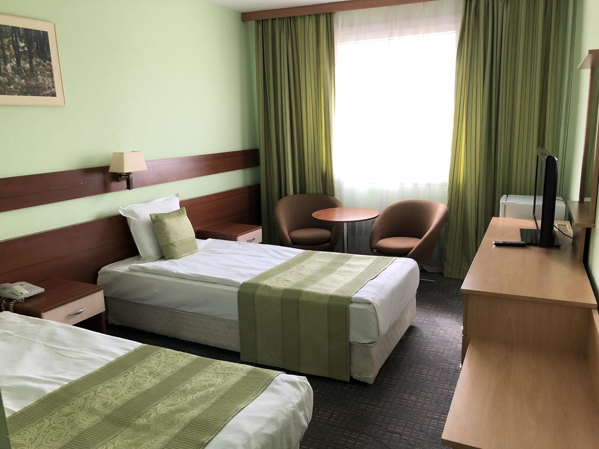 Hotel Balkan Pleven Exterior photo
